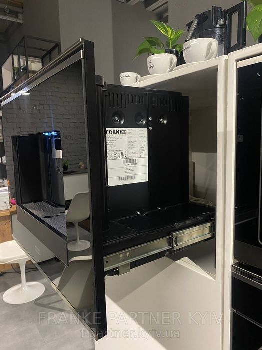 🟥 Встроенная кофемашина Franke Mythos FMY 45 CM XS (131.0627.473) стекло, цвет черный / нержавеющая сталь.ВЫСТАВОЧНЫЙ ОБРАЗЕЦ