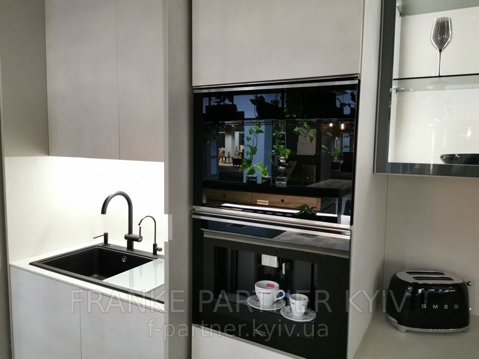 🟥 Встроенная кофемашина Franke Mythos FMY 45 CM XS (131.0627.473) стекло, цвет черный / нержавеющая сталь.ВЫСТАВОЧНЫЙ ОБРАЗЕЦ