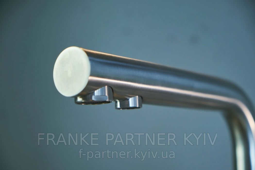Franke-Partner.com.ua ➦  🟥 Кухонний змішувач Franke Atlas Clear Water | 120.0179.978 | підключення фільтра води | нержавіюча сталь
