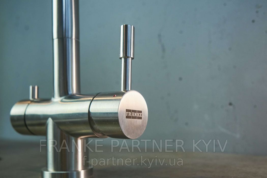 Franke-Partner.com.ua ➦  🟥 Кухонний змішувач Franke Atlas Clear Water | 120.0179.978 | підключення фільтра води | нержавіюча сталь