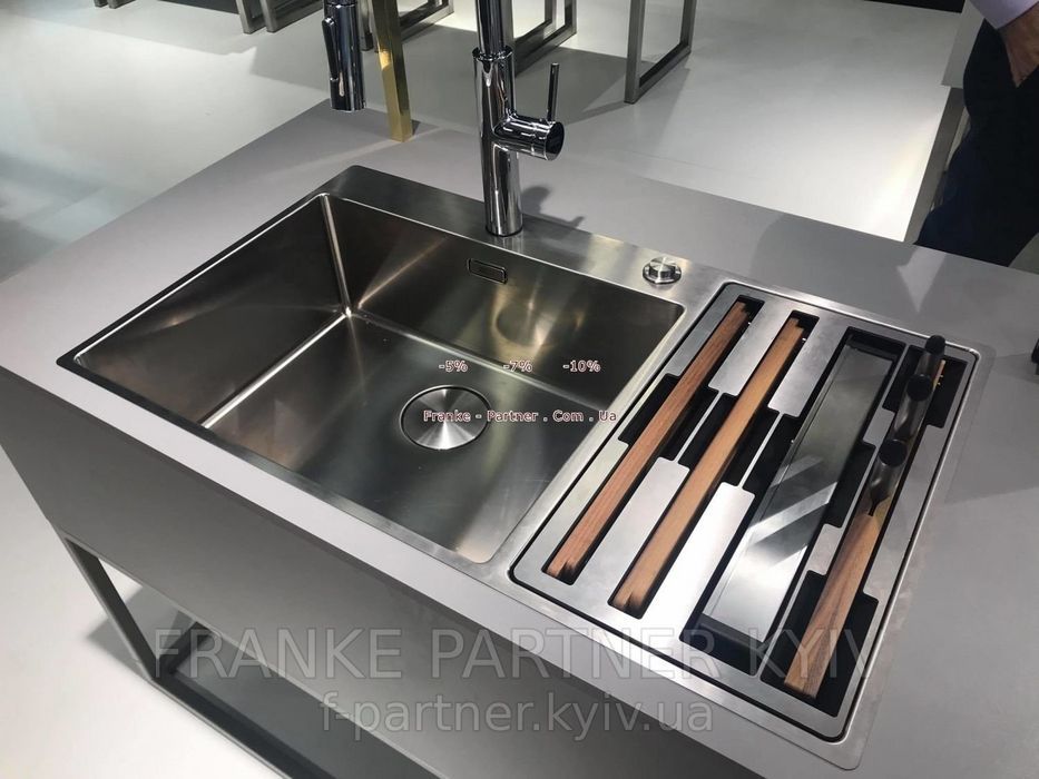 Franke-Partner.com.ua ➦  Кухонная мойка Franke Box Center BWX 120-41-27 (122.0579.553)