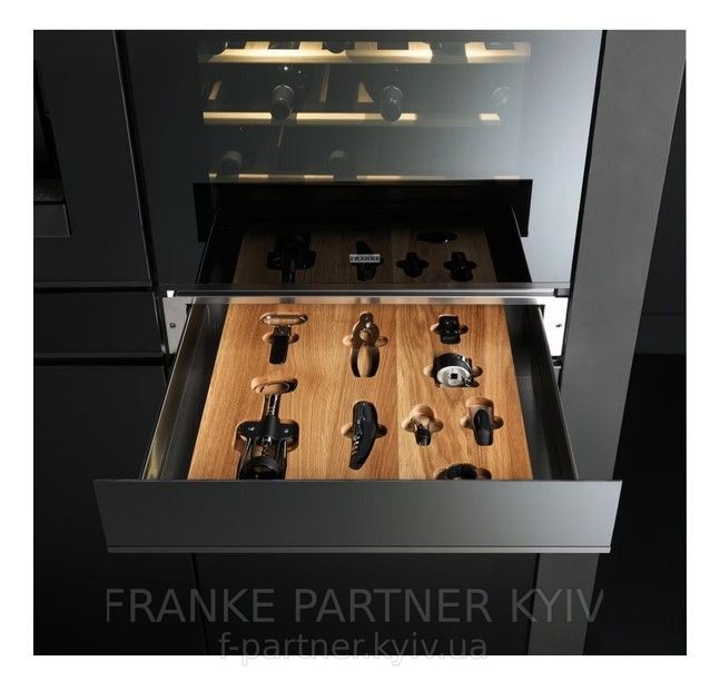 Franke-Partner.com.ua ➦  Шухляда Franke з аксесуарами для холодильника для вина Mythos FMY 14 WCRD BK (131.0694.161) чорне скло