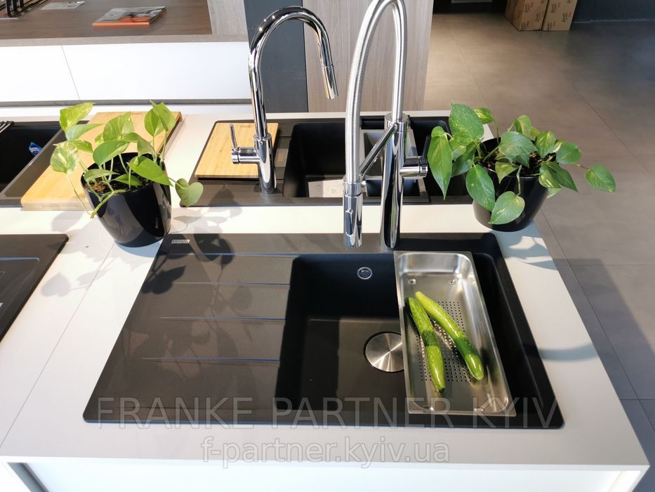 Franke-Partner.com.ua ➦  Смеситель Franke Pescara Semipro - XL (115.0393.974) Хром